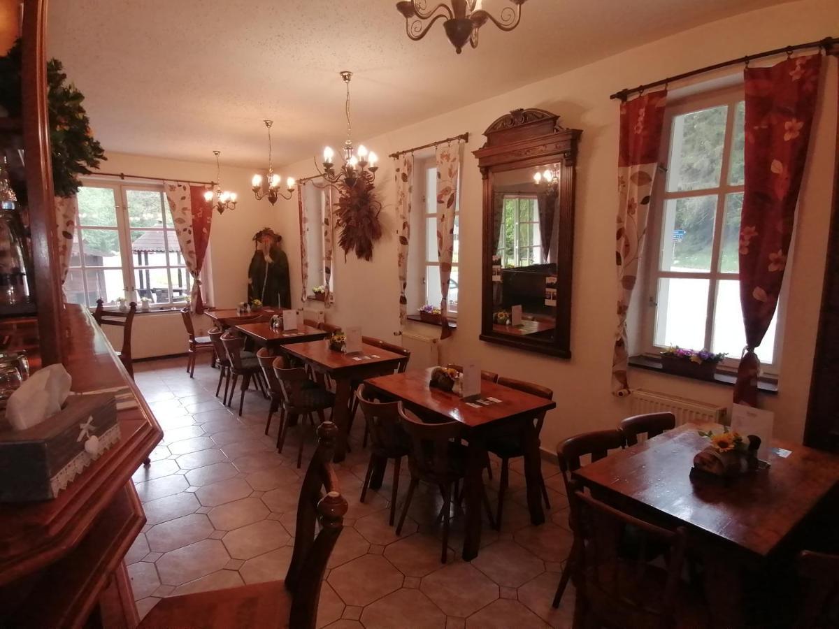 Hotylek Na Myte Hotel Harrachov Buitenkant foto