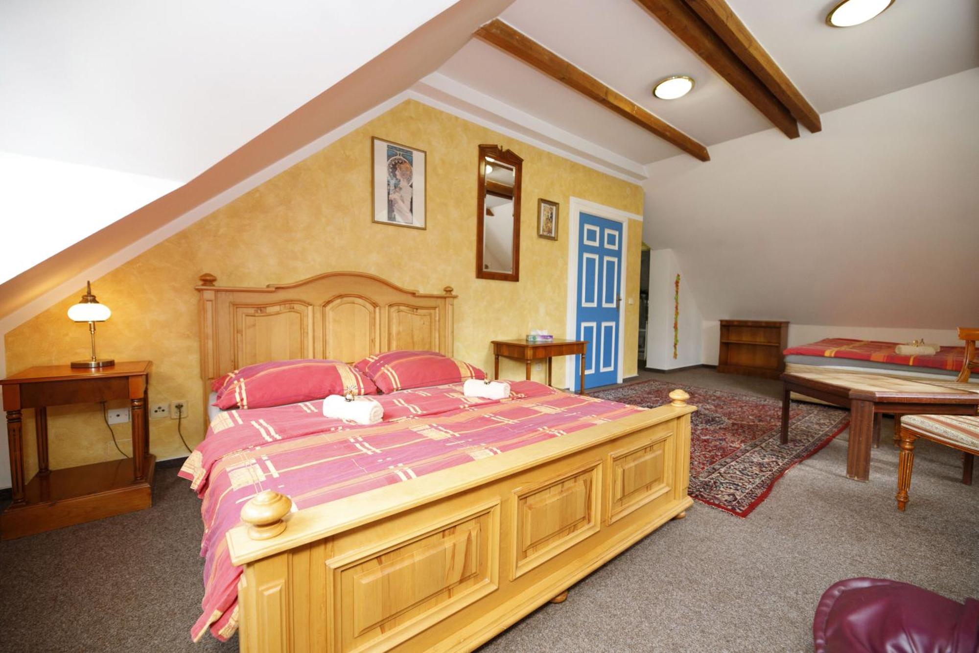 Hotylek Na Myte Hotel Harrachov Buitenkant foto