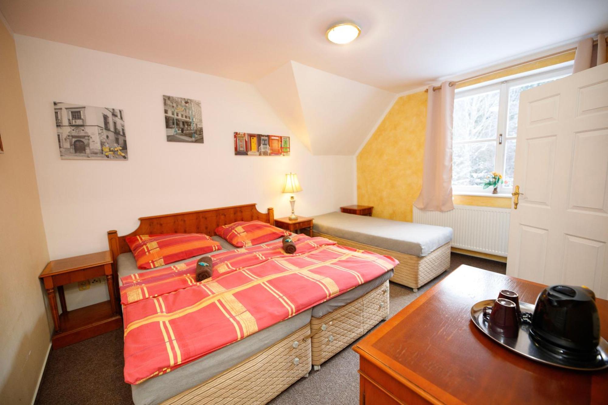 Hotylek Na Myte Hotel Harrachov Buitenkant foto